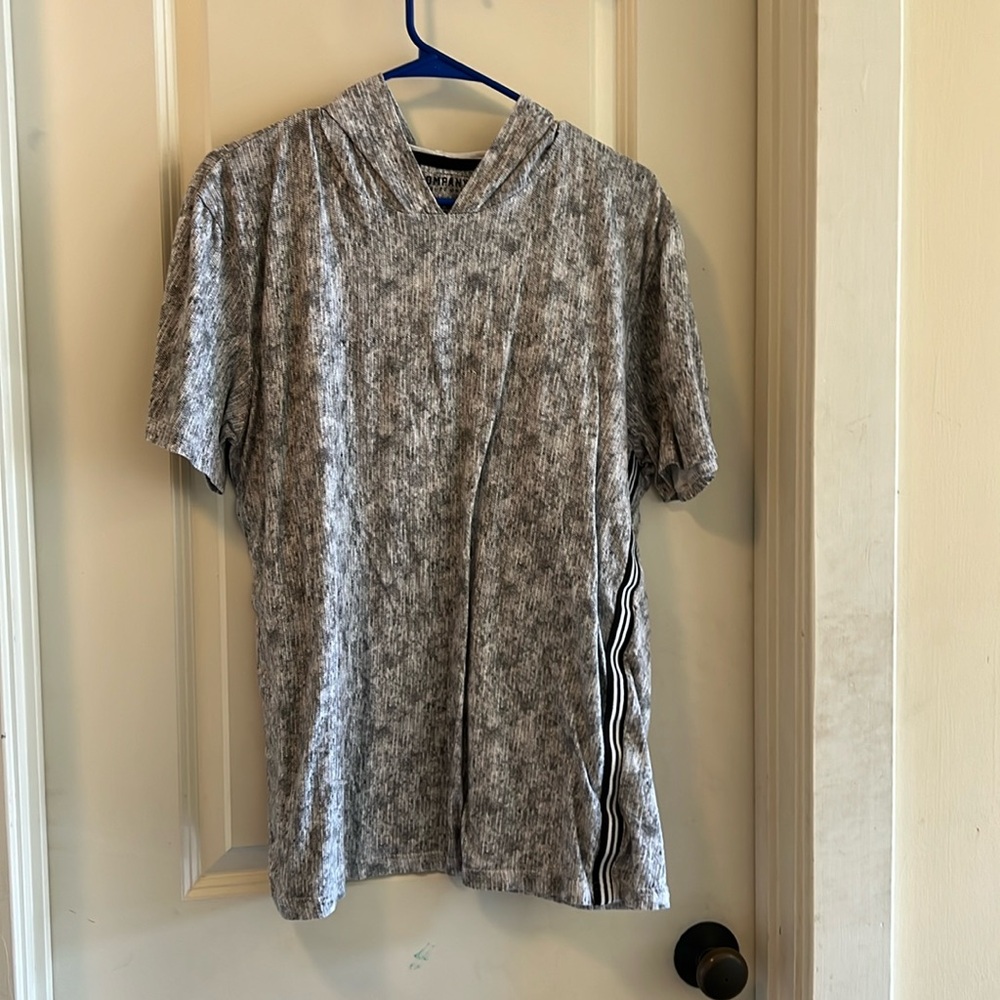 Company 81 hooded shirt